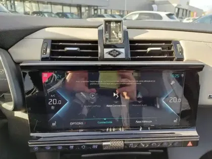 Photo 56 DS Ds 7 DS7 Crossback Hybride E-Tense 300 EAT8 4x4