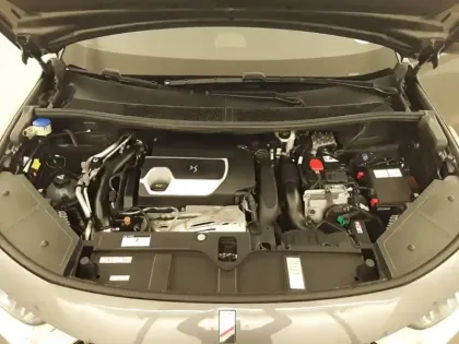 Photo 107 DS DS 7 DS7 Crossback Hybride E-Tense 300 EAT8 4x4