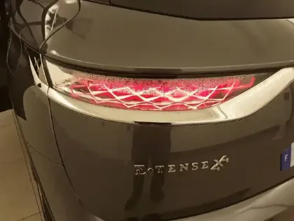 Photo 124 DS DS 7 DS7 Crossback Hybride E-Tense 300 EAT8 4x4