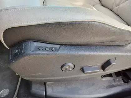 Photo 16 DS Ds 7 DS7 Crossback Hybride E-Tense 300 EAT8 4x4