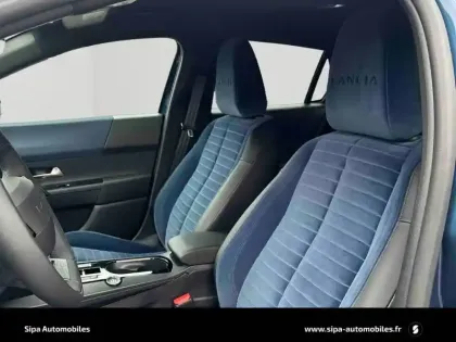 Photo 5 Lancia Ypsilon Gén. III Ph1 Edition Cassina 5