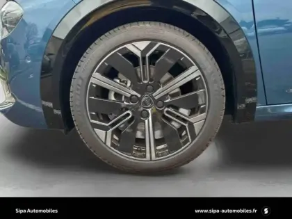 Photo 10 Lancia Ypsilon Gén. III Ph1 Edition Cassina 5