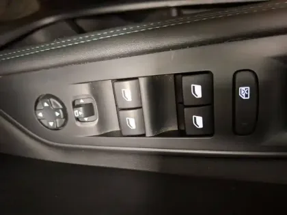 Photo 30 Peugeot 3008 Gén. II Ph2 Allure 5