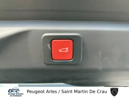 Photo 19 Peugeot 3008  Electrique 325 ch 4x4 73 kWh