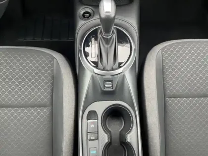 Photo 19 Nissan Juke  HYBRID 143