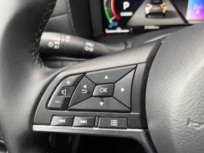 Photo 13 Nissan Juke  HYBRID 143