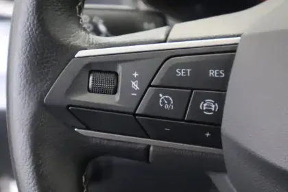 Photo 65 Seat Ibiza  1.0 MPI 80 ch S/S BVM5