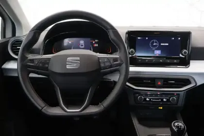 Photo 46 Seat Ibiza  1.0 MPI 80 ch S/S BVM5