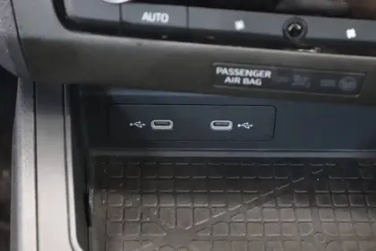 Photo 27 Seat Ibiza  1.0 MPI 80 ch S/S BVM5