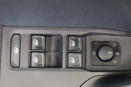 Photo 26 Seat Ibiza  1.0 MPI 80 ch S/S BVM5