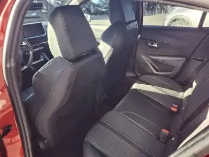 Photo 13 Peugeot 208  PureTech 100 S&S EAT8