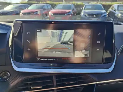 Photo 30 Peugeot 208  PureTech 100 S&S EAT8