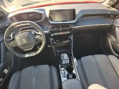 Photo 16 Peugeot 208  PureTech 100 S&S EAT8