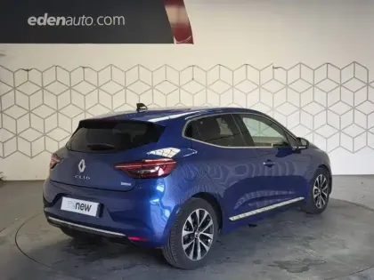Photo 86 Renault Clio  E-Tech full hybrid 145