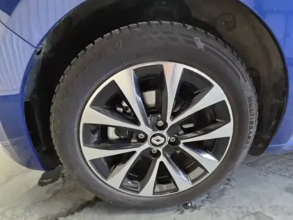 Photo 38 Renault Clio  E-Tech full hybrid 145