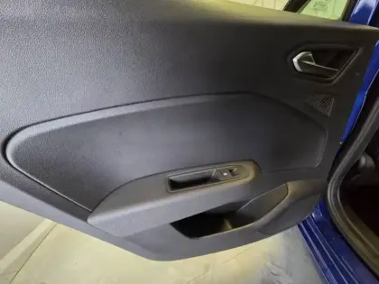 Photo 62 Renault Clio Gén. V (BJA) Ph2 Techno 5