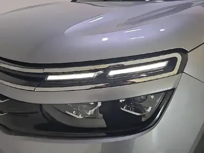 Photo 36 Citroën C5 aircross Gén. I Ph1 NG Business 5