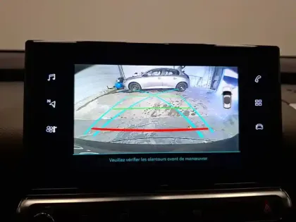 Photo 16 Citroën C4  Cactus BlueHDi 100 S&S BVM6