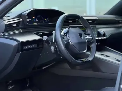 Photo 147 Peugeot 508  SW Hybrid4 360 e-EAT8 Peugeot Sport Engineered