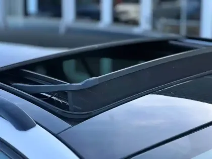 Photo 106 Peugeot 508  SW Hybrid4 360 e-EAT8 Peugeot Sport Engineered