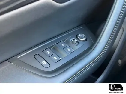 Photo 125 Peugeot 508  SW Hybrid4 360 e-EAT8 Peugeot Sport Engineered