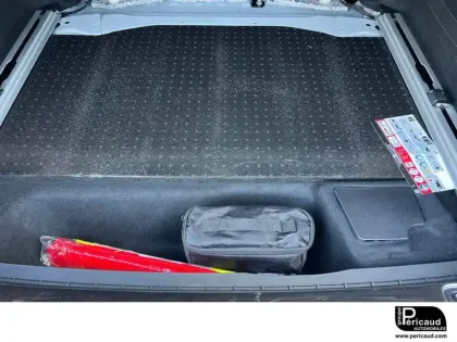 Photo 95 Peugeot 508  SW Hybrid4 360 e-EAT8 Peugeot Sport Engineered