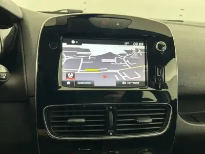 Photo 77 Renault Clio  dCi 75 E6C