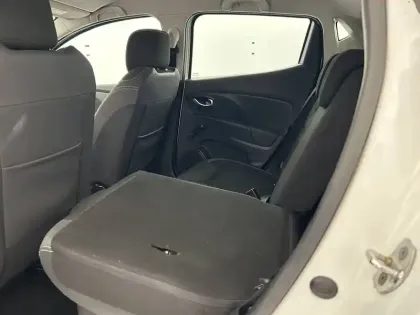 Photo 133 Renault Clio  dCi 75 E6C