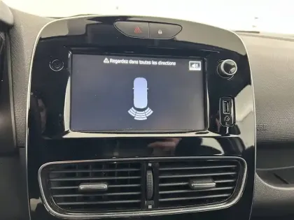 Photo 30 Renault Clio Gén. IV (B98) Ph2 Business 5