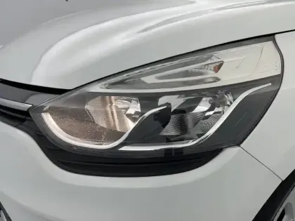 Photo 83 Renault Clio  dCi 75 E6C