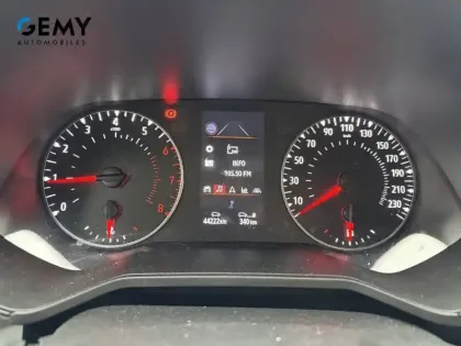 Photo 11 Renault Clio  TCe 90