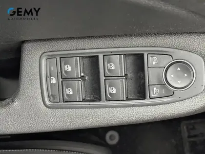 Photo 15 Renault Clio  TCe 90