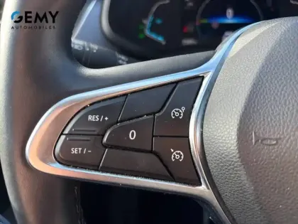 Photo 14 Renault Arkana  E-Tech hybride 145 - 22