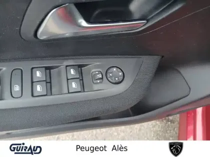 Photo 11 Peugeot 208  PURETECH 100 S&S BVM6