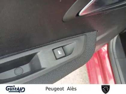 Photo 12 Peugeot 208  PURETECH 100 S&S BVM6
