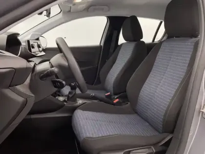 Photo 13 Peugeot 208  PureTech 75 S&S BVM5