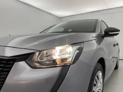 Photo 26 Peugeot 208  PureTech 75 S&S BVM5