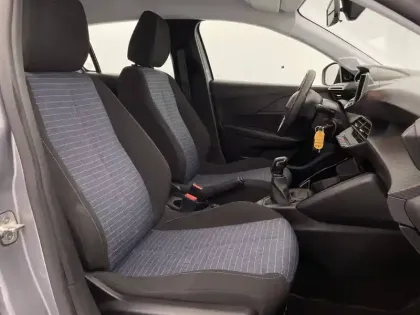 Photo 25 Peugeot 208  PureTech 75 S&S BVM5