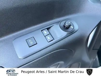 Photo 11 Peugeot Partner E- FOURGON M 800 KG 136 CH BATTERIE 50 KWH
