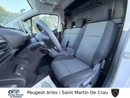 Photo 8 Peugeot Partner E- FOURGON M 800 KG 136 CH BATTERIE 50 KWH