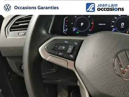 Photo 16 Volkswagen Tiguan  2.0 TDI 150ch DSG7