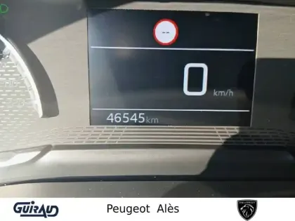 Photo 20 Peugeot 208  PureTech 100 S&S BVM6