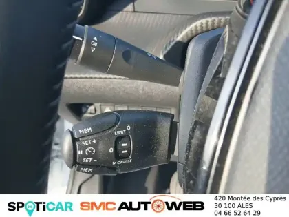 Photo 103 Peugeot 208  PureTech 100 S&S BVM6