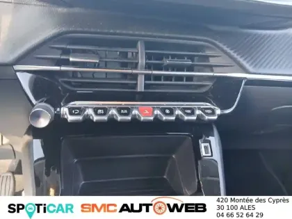 Photo 100 Peugeot 208  PureTech 100 S&S BVM6