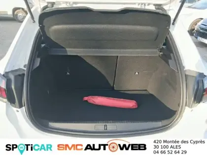 Photo 90 Peugeot 208  PureTech 100 S&S BVM6