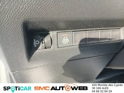 Photo 98 Peugeot 208  PureTech 100 S&S BVM6