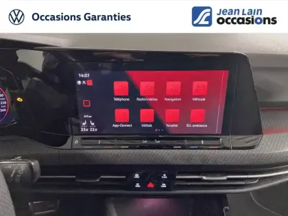 Photo 16 Volkswagen Golf  1.5 eTSI OPF 150 DSG7