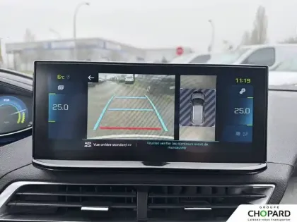 Photo 50 Peugeot 3008  Hybrid 225 e-EAT8