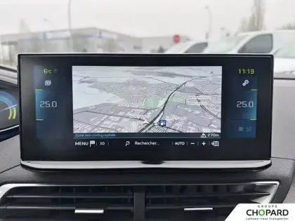 Photo 49 Peugeot 3008  Hybrid 225 e-EAT8