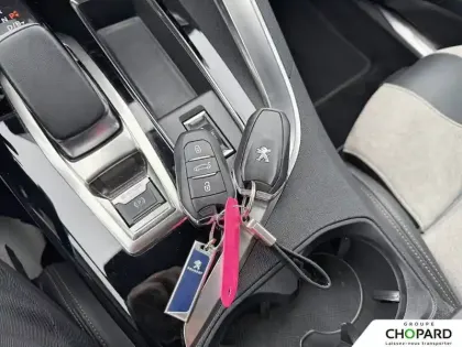 Photo 56 Peugeot 3008  Hybrid 225 e-EAT8